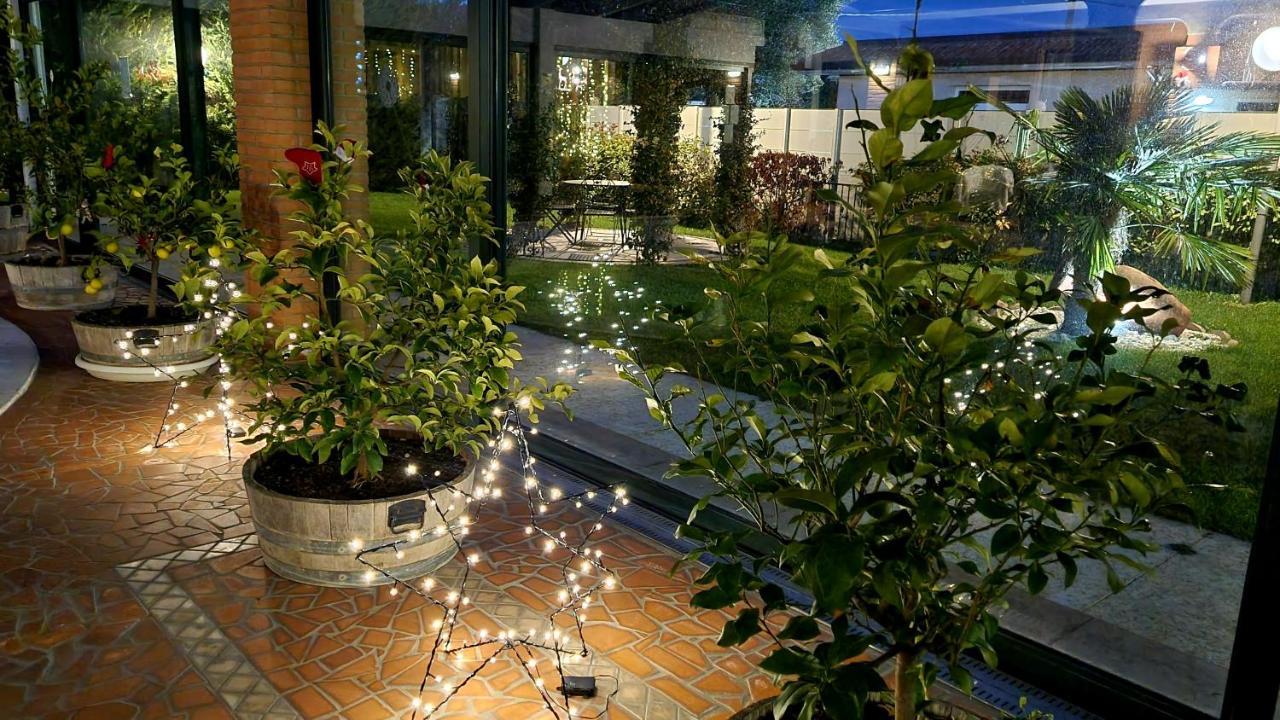 Fontana Oasis Apartments Castelnuovo del Garda Zewnętrze zdjęcie