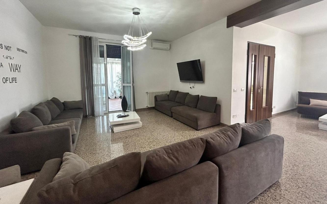 Fontana Oasis Apartments Castelnuovo del Garda Zewnętrze zdjęcie